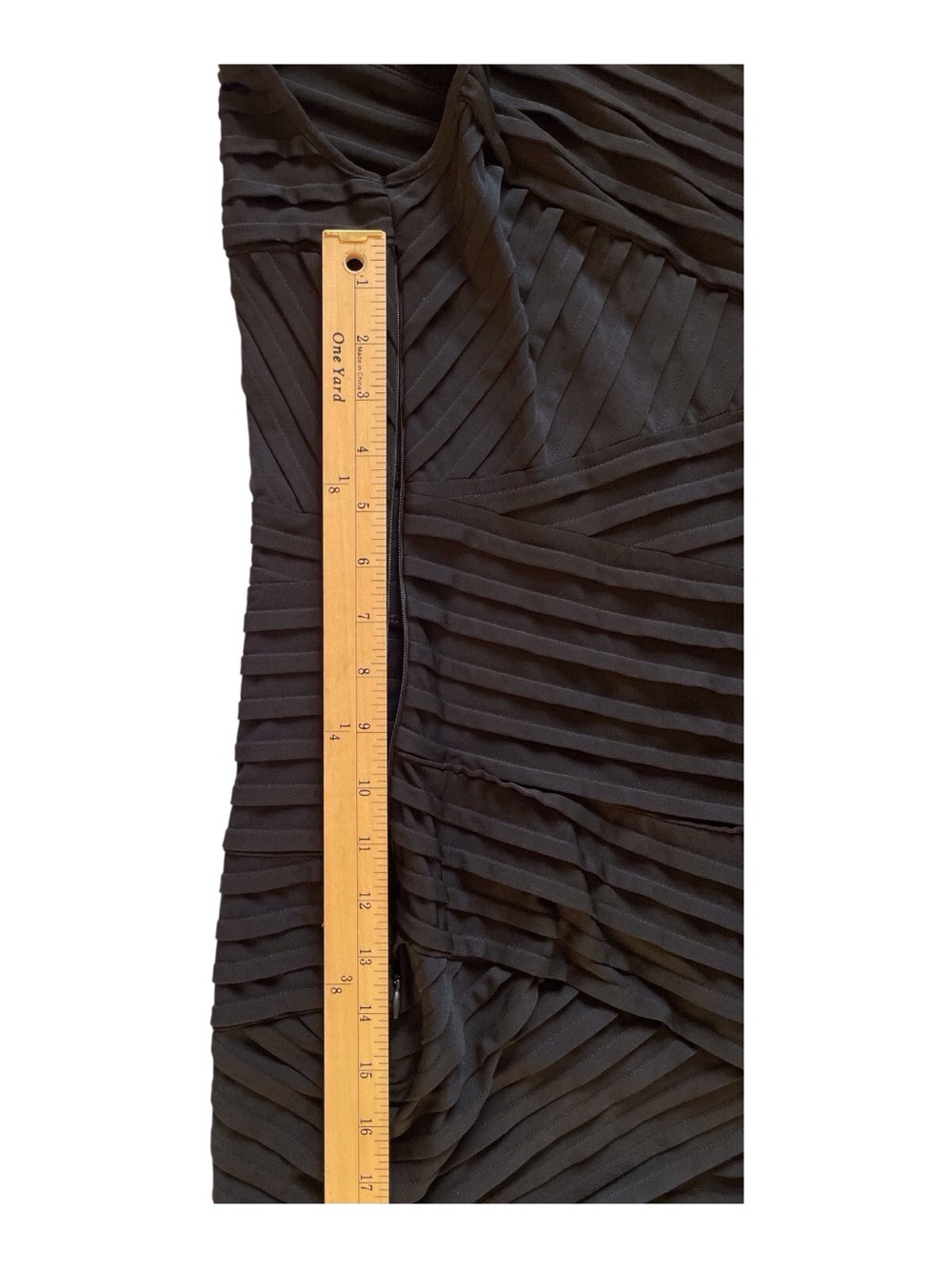 Calvin Klein Black Sleeveless Textured Sheath Dress - Picture 13 of 14